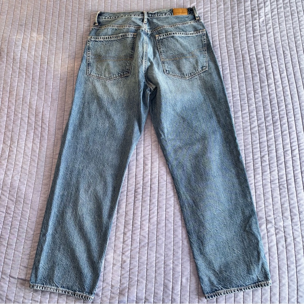 American Eagle Outfitters Light Blue 90’s Style High Rise Boyfriend Jeans - Picture 4 of 4